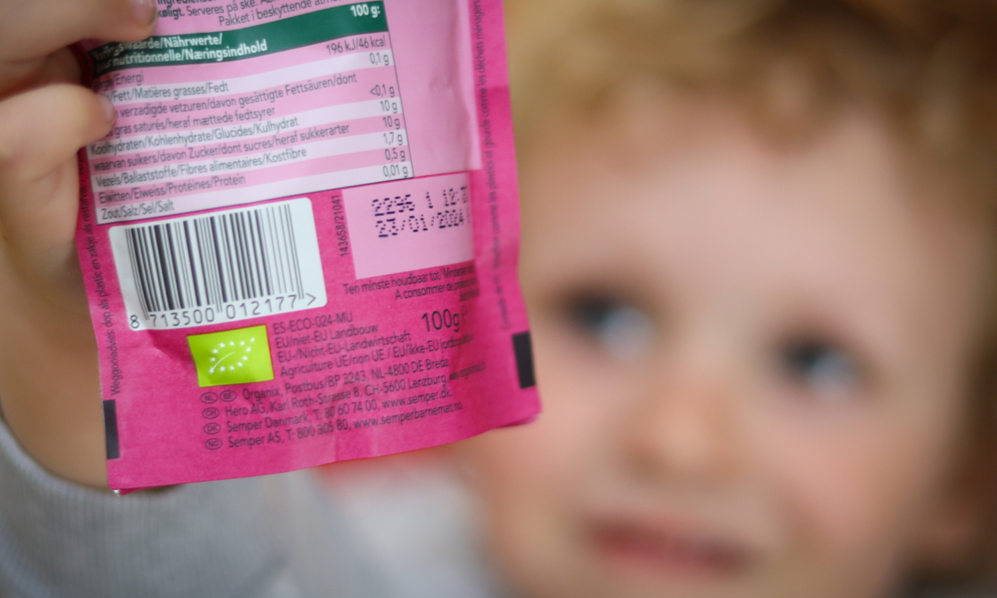 Kind biologische keurmerk boodschappen