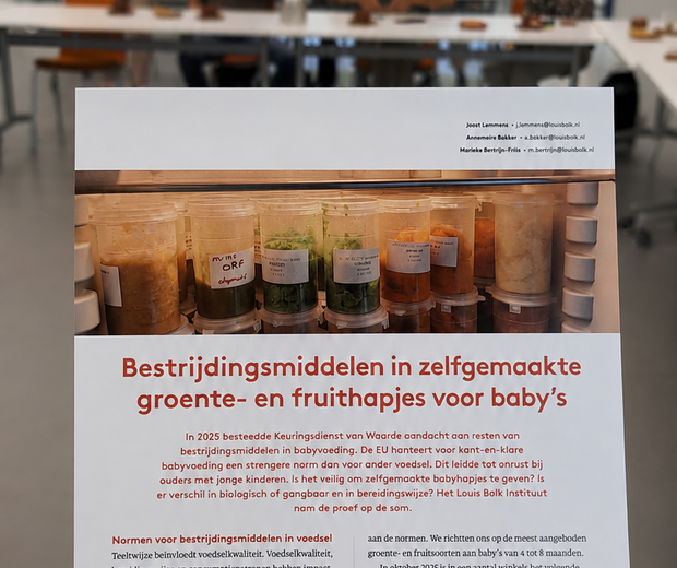 Drift en depositie 20260806 bijeenkomst babyvoeding gewasbescherming bestrijdingsmiddel folder